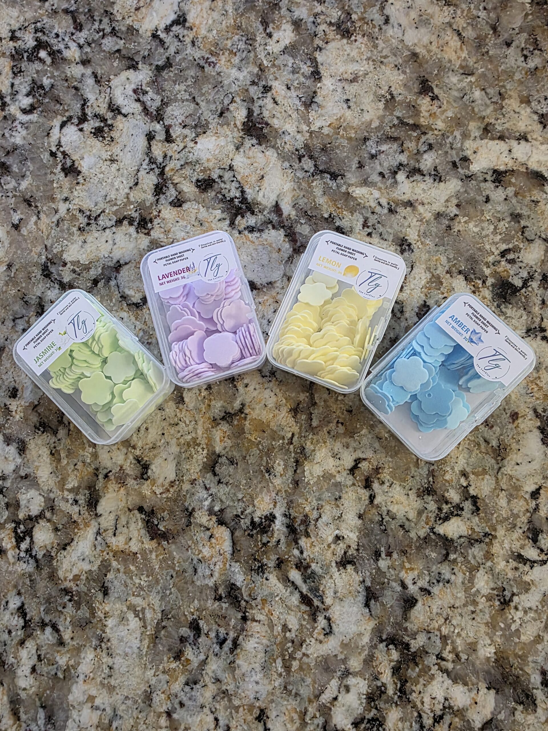 Soap chips Soap petals - Image 1